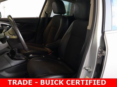 Certified 2022 Buick Encore Preferred w/ Safety Package image 12