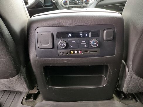 Used 2015 GMC Yukon SLT w/ Open Road Package image 14