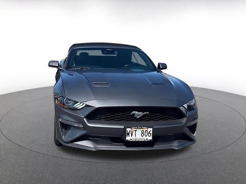 Used 2023 Ford Mustang Premium image 4