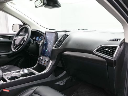 Certified 2024 Ford Edge SEL w/ Convenience Package image 21