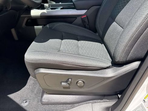 New 2026 RAM 1500 Lone Star w/ Night Edition RWD image 18