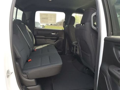 New 2026 RAM 1500 Express AWD/4WD image 22