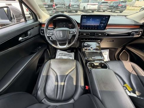 Used 2022 Lincoln Nautilus Reserve AWD/4WD image 16