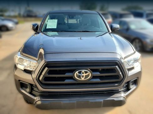 Used 2020 Toyota Tacoma SR w/ SR Convenience Package RWD image 7