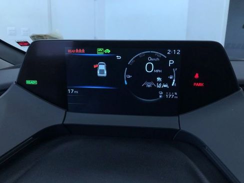 New 2026 Toyota Prius Plug-In Hybrid FWD image 30