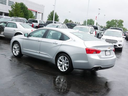 Used 2019 Chevrolet Impala Premier FWD image 6