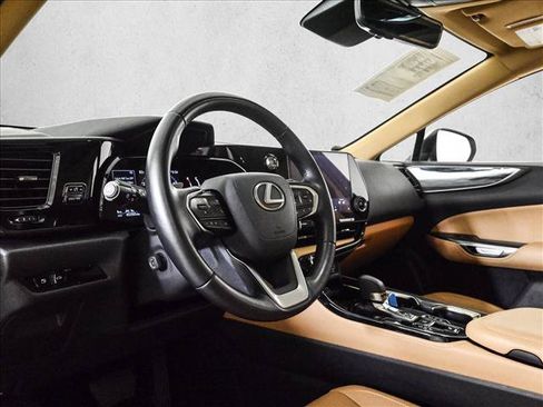 Used 2024 Lexus NX 350 AWD image 10
