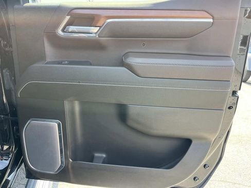 Used 2023 GMC Sierra 1500 Denali w/ Denali Reserve Package image 22