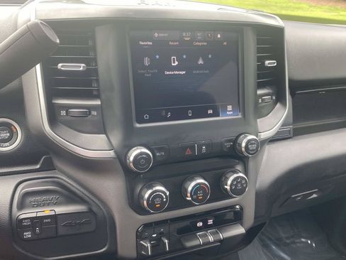 Used 2024 RAM 2500 Big Horn AWD/4WD image 27