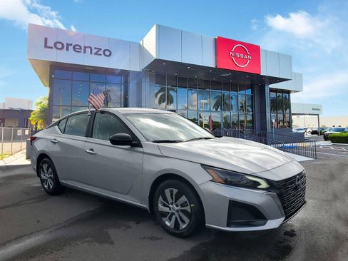 New 2025 Nissan Altima 2.5 S image 3