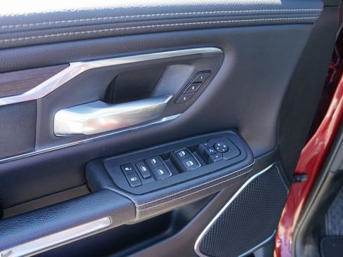 Used 2025 RAM 1500 Laramie image 18