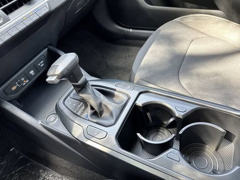 New 2026 Kia K4 FWD image 19