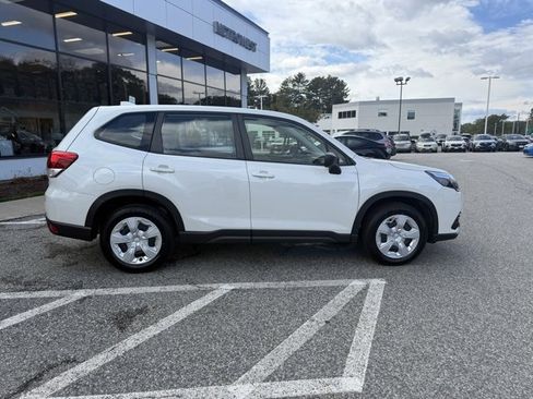 Used 2022 Subaru Forester image 8