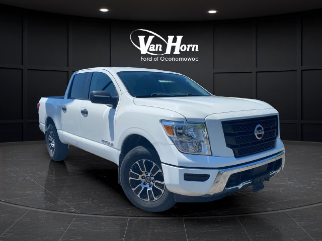 Used 2022 Nissan Titan SV AWD/4WD image 1