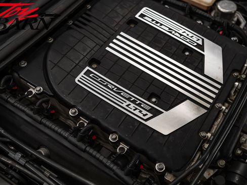 Used 2015 Chevrolet Corvette Z06 w/ 2LZ Preferred Equipment Group image 61