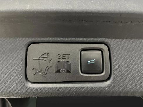 Used 2023 Ford Mustang Mach-E Premium image 16