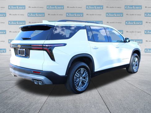 New 2026 Chevrolet Traverse LT w/ Driver Confidence Package image 6