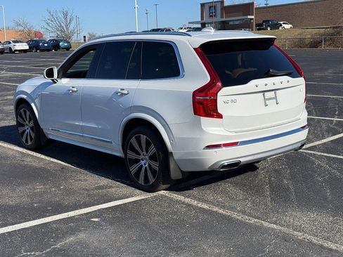 Used 2021 Volvo XC90 T8 Inscription w/ Lounge Package image 6