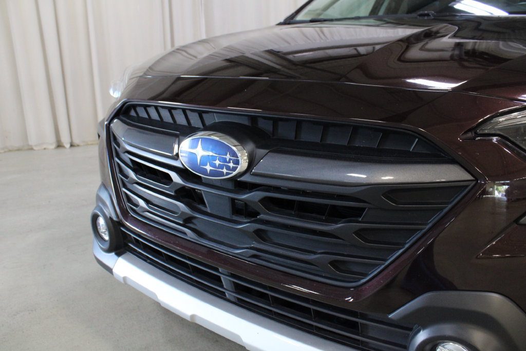 Used 2024 Subaru Outback Limited AWD/4WD image 33