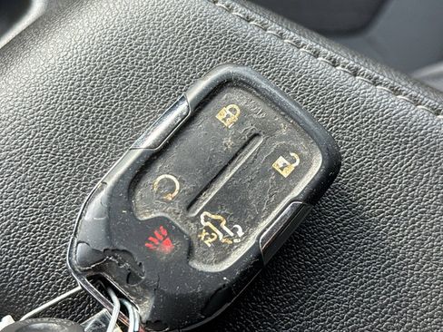 Used 2019 Chevrolet Silverado 1500 RST w/ All-Star Edition image 35