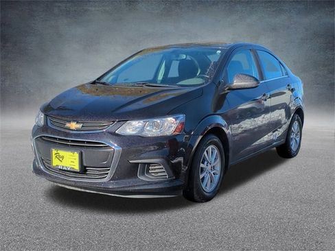 Certified 2019 Chevrolet Sonic LT w/ Convenience Package image 5