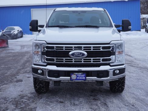 Used 2024 Ford F350 XLT w/ FX4 Off-Road Package image 8