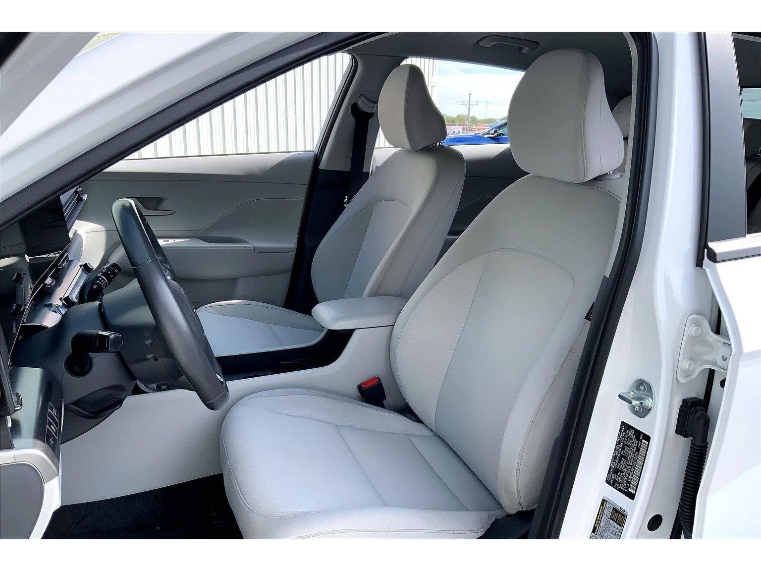 Used 2025 Hyundai Kona SEL AWD/4WD image 22