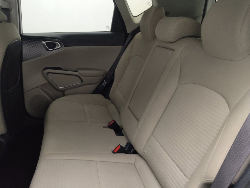 Used 2020 Kia Soul EX FWD image 18