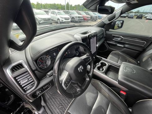 Used 2023 RAM 1500 Laramie RWD image 9