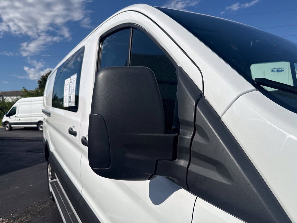 Used 2025 Ford Transit 250 Low Roof w/ Exterior Upgrade Package RWD image 15