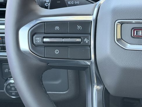 New 2026 GMC Yukon Elevation image 39