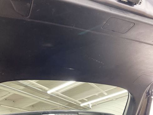 Used 2021 Toyota RAV4 XLE Premium image 34