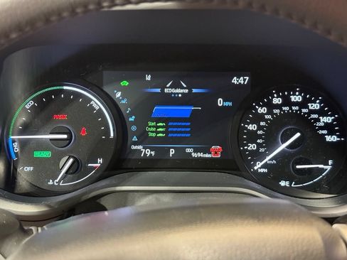 Certified 2025 Toyota Sienna XLE w/ XLE Plus Package AWD/4WD image 28