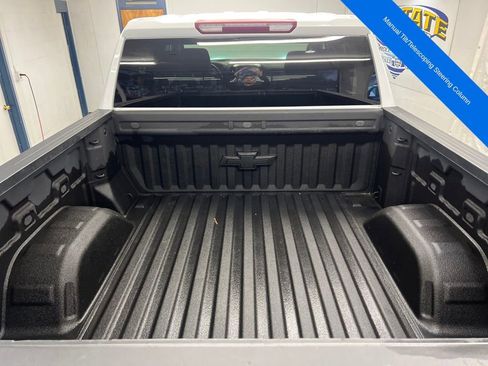 Used 2022 Chevrolet Silverado 1500 LT Trail Boss w/ Bed Protection Package image 14