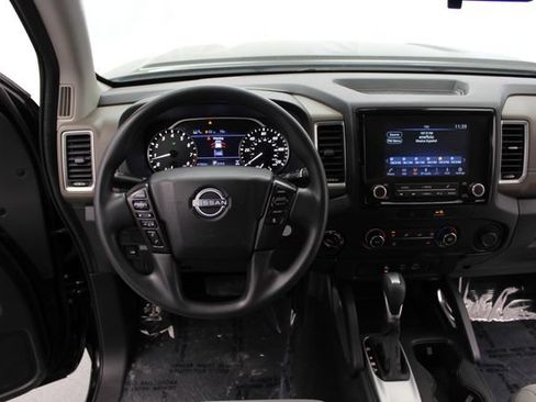 Used 2022 Nissan Frontier SV w/ Technology Package AWD/4WD image 26