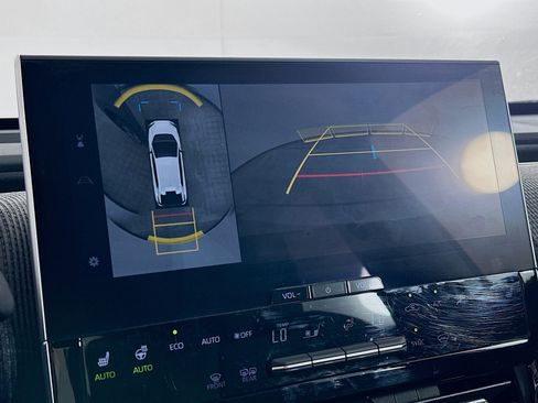 Used 2024 Subaru Solterra Limited w/ Limited Package image 23