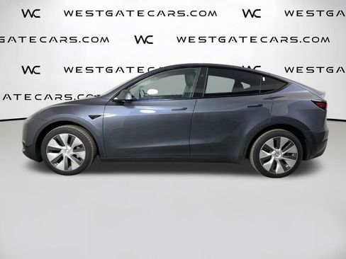 Used 2023 Tesla Model Y Long Range image 5