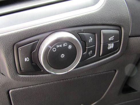 Used 2024 Ford Edge SEL w/ Convenience Package AWD/4WD image 16