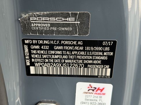 Certified 2018 Porsche 911 Carrera 4S image 28