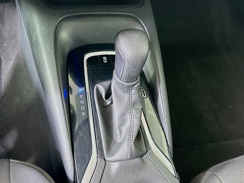 Used 2024 Toyota Corolla LE image 25