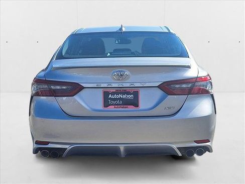 Used 2023 Toyota Camry XSE image 6