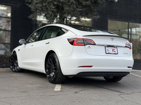 Used 2023 Tesla Model 3 Performance image 20