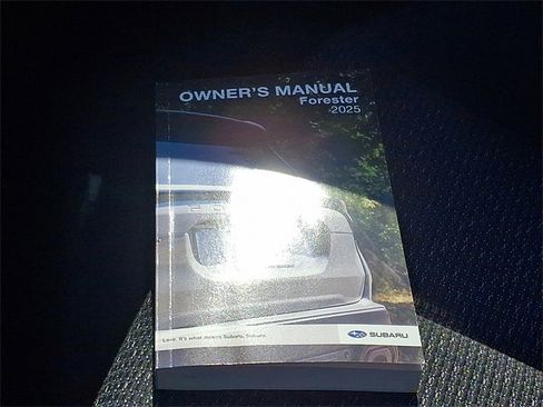 Certified 2025 Subaru Forester Premium image 25