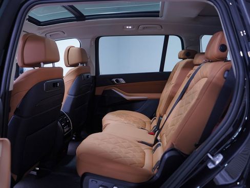 New 2026 BMW X7 xDrive40i image 9