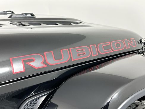 Used 2021 Jeep Wrangler Rubicon AWD/4WD image 36