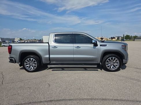 Used 2024 GMC Sierra 1500 Denali w/ Denali Reserve Package AWD/4WD image 14
