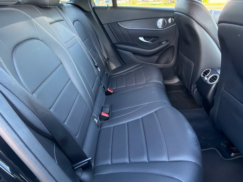 Used 2021 Mercedes-Benz GLC 300 image 18