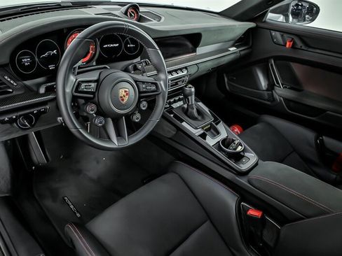 Used 2024 Porsche 911 GT3 RS RWD image 13
