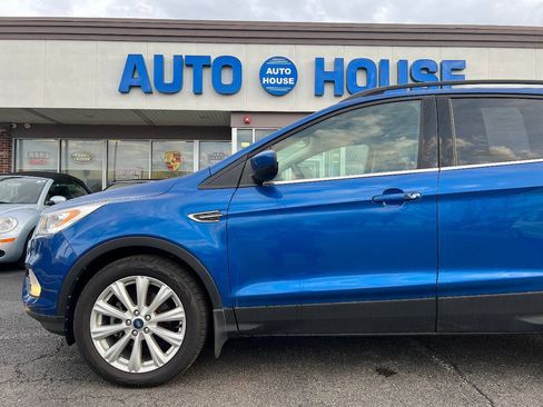 Used 2019 Ford Escape SEL FWD image 37