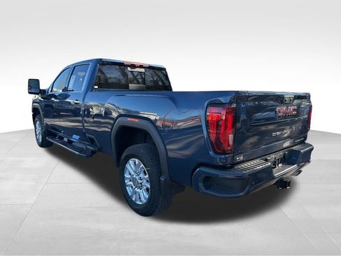 Used 2020 GMC Sierra 2500 Denali w/ Technology Package image 3